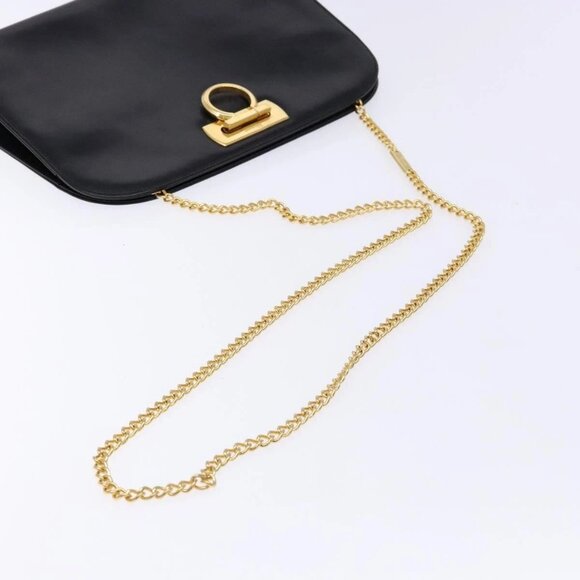 Salvatore Ferragamo Gancini Chain Shoulder Bag Leather Black Gold Auth 134769 - Picture 8 of 16